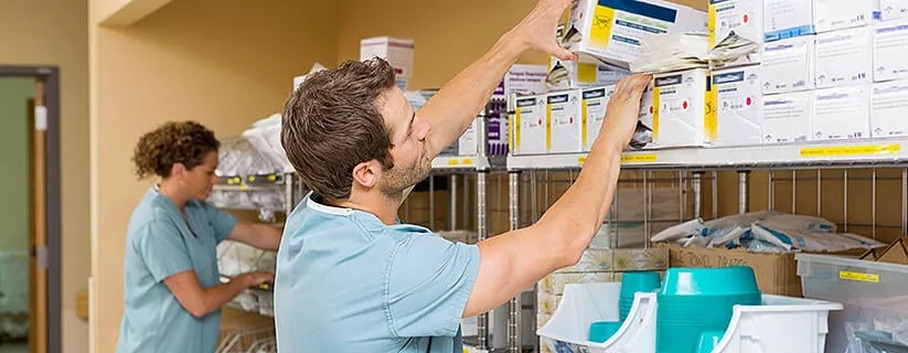 StockFlow Medical Inventory Management Dashboard - Track medical supplies with expiration dates and lot/serial numbers